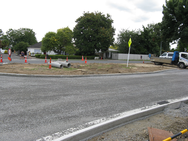 25. Victoria-Thornton intersection. Cambridge Tree Trust